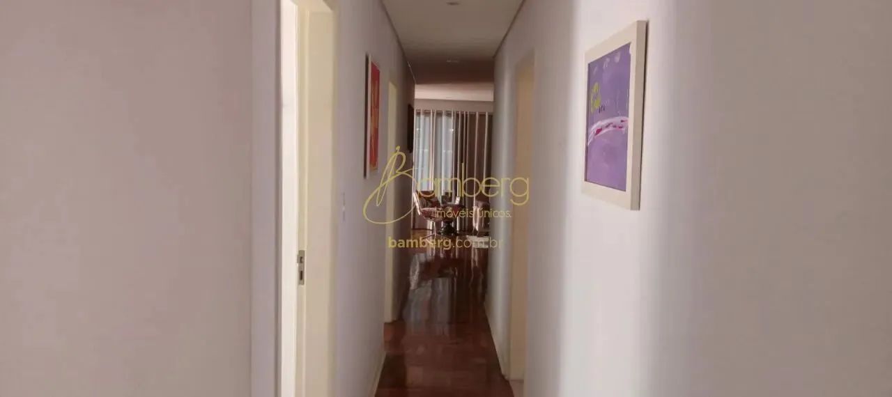 Casa térrea com ambientes amplos totalmente reformada. - Foto 15