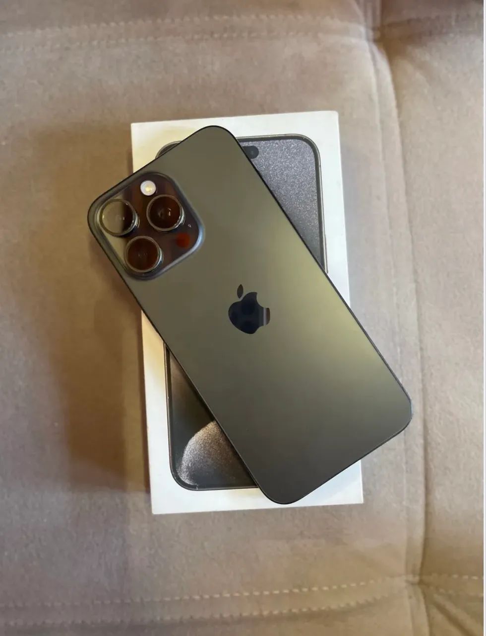iPhone 15 Pro Max 256gb - Estado de Novo | Impecável  - Foto 3