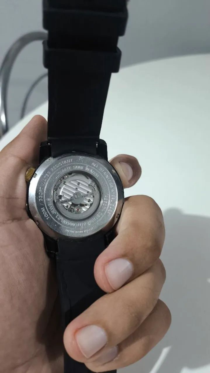 Relógio rip Curl Detroit automático preto e dourado  - Foto 4