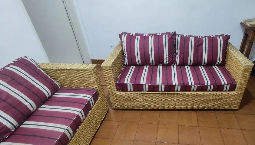 Conjunto de Sofás em Fibra Sintética/Vime + Mesa de Centro Conjunto  - Foto 3