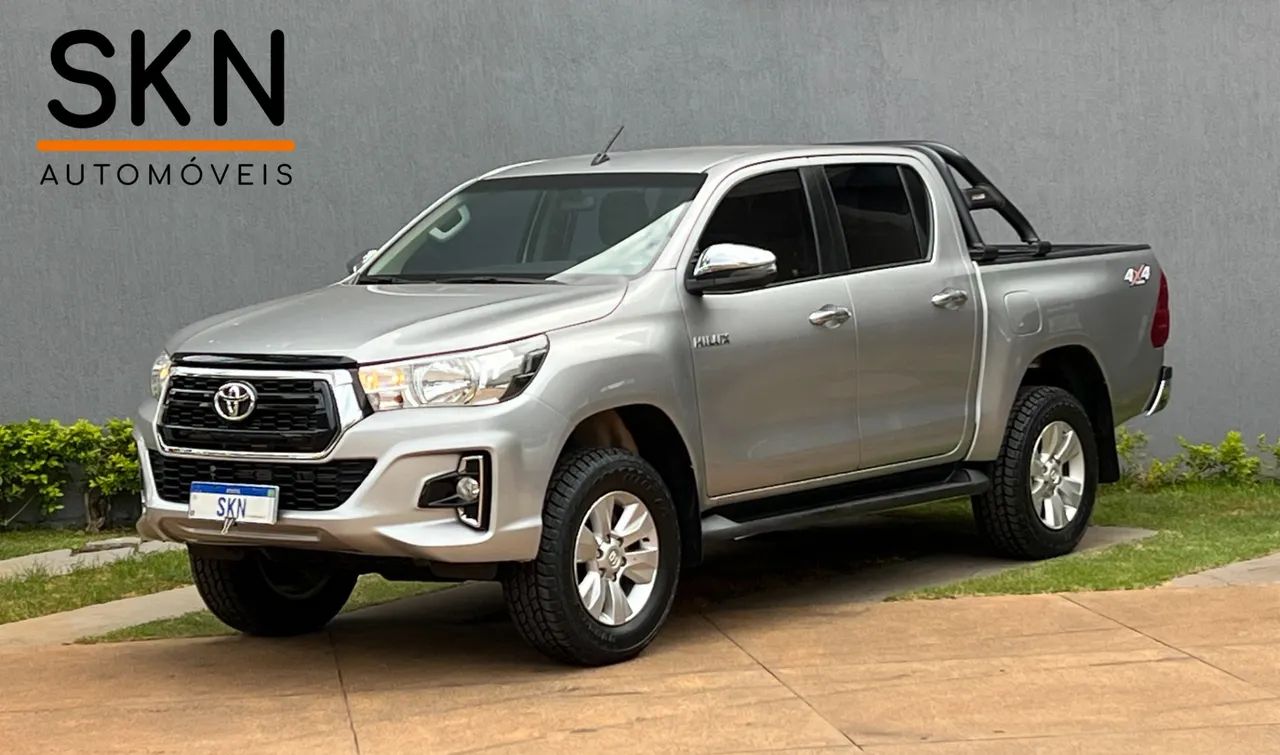Toyota Hilux Hilux CD SR 4x4 2.8 TDI Diesel Aut. 2020