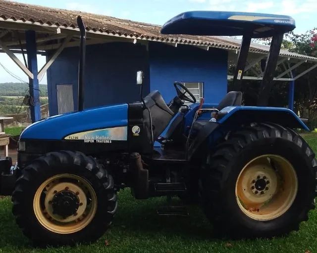 Trator New Holland TL75E
