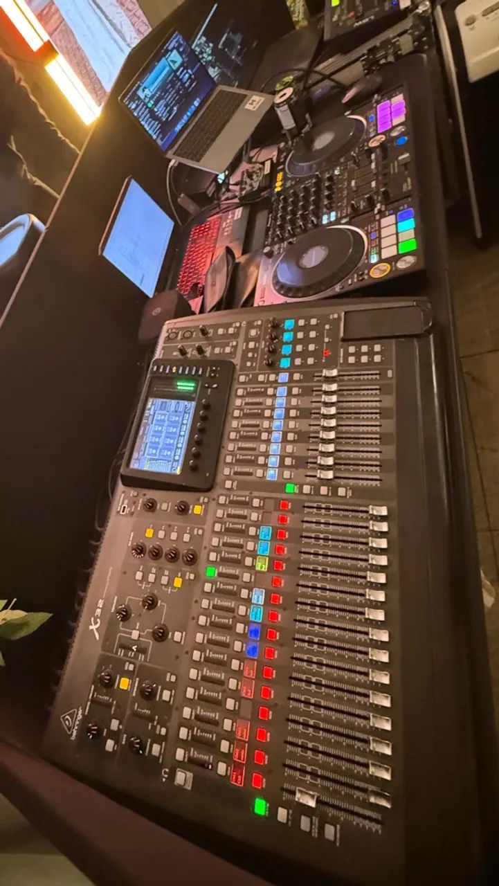 Mesa de som X32 behringer  - Foto 3