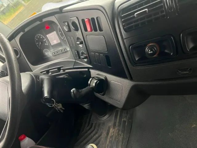 Atego 1719  - Foto 3