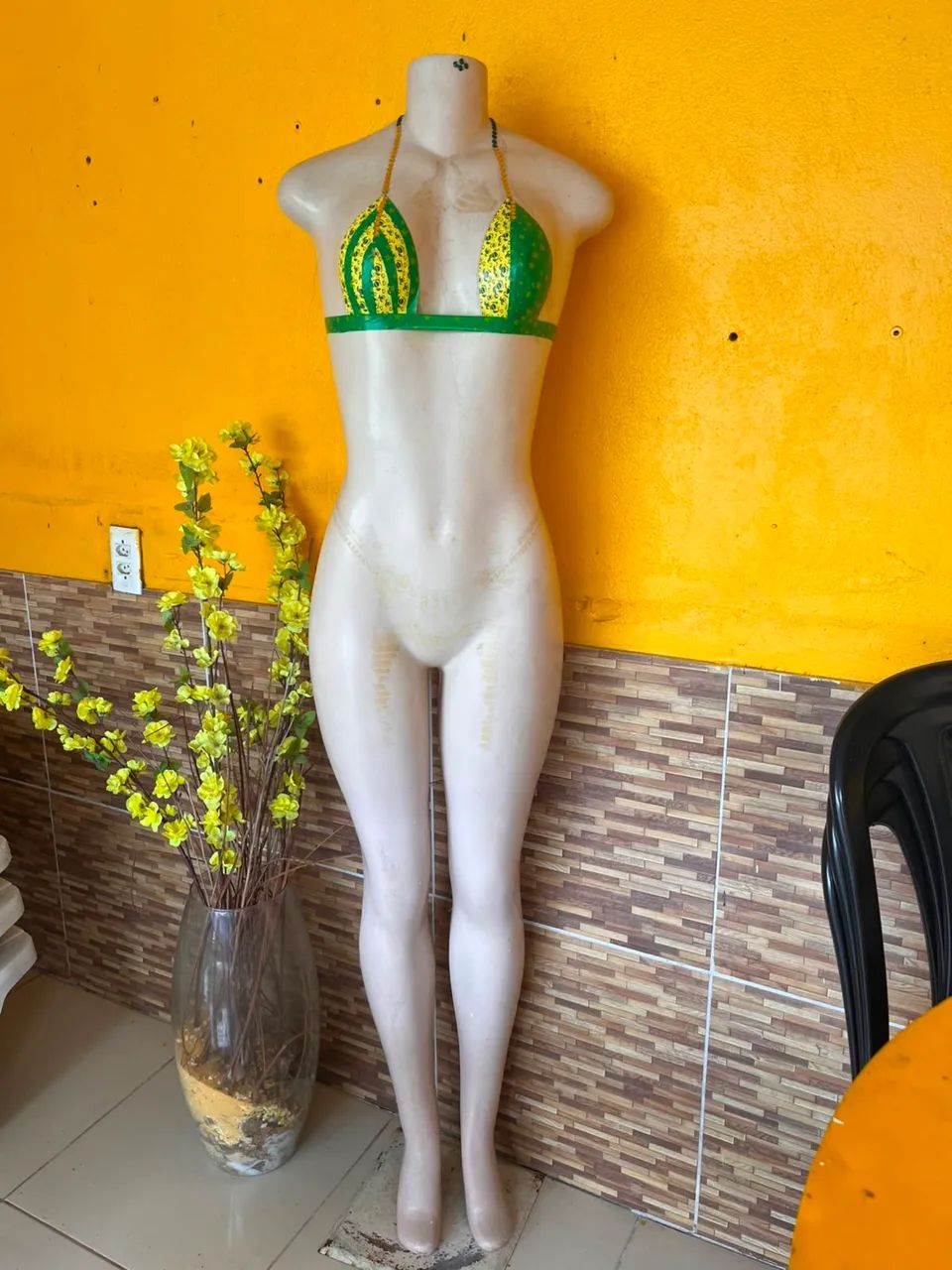 Manequim feminino  - Foto 2