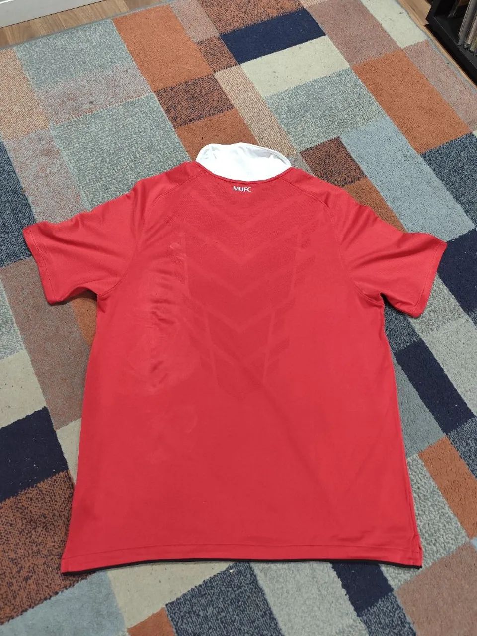 Camisa oficial Manchester United home (2010/2011) - tamanho G - Foto 2