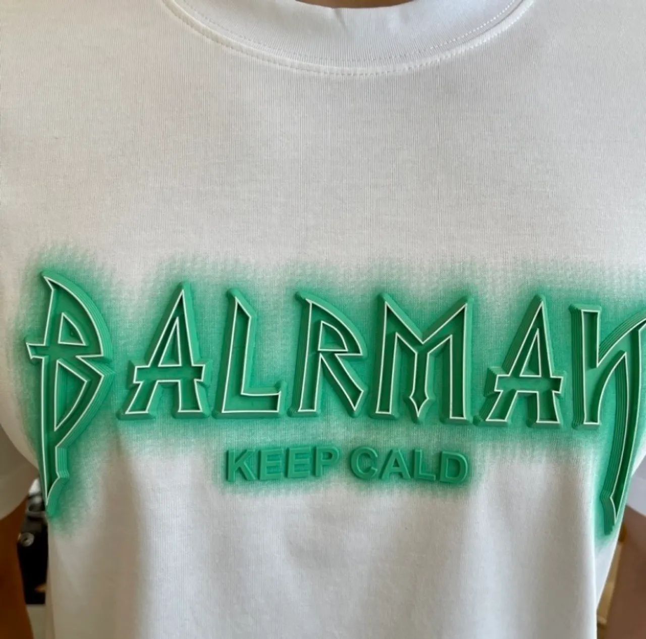 Camiseta Balmain branca  - Foto 3