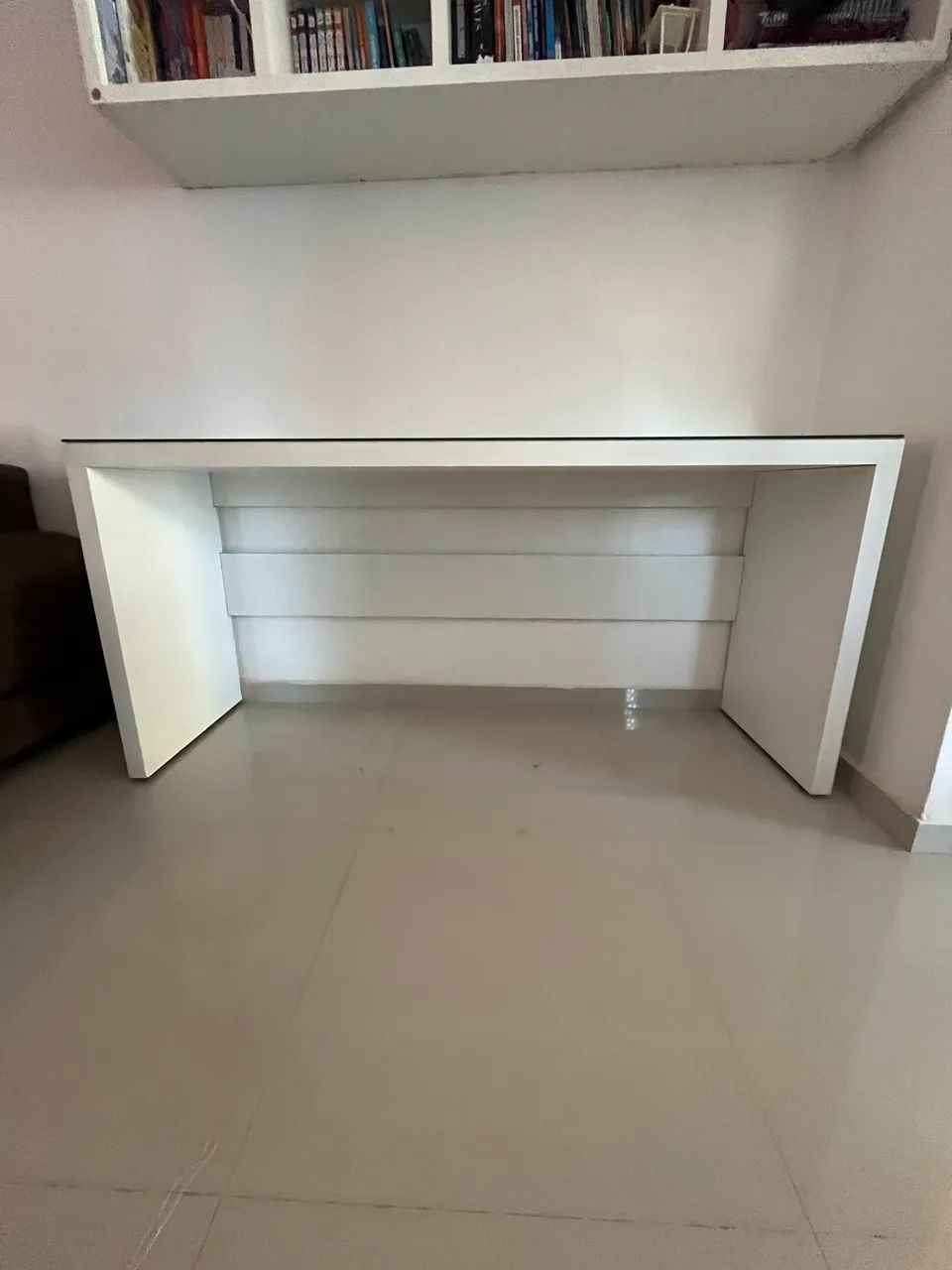 Escrivaninha com armário - Foto 4