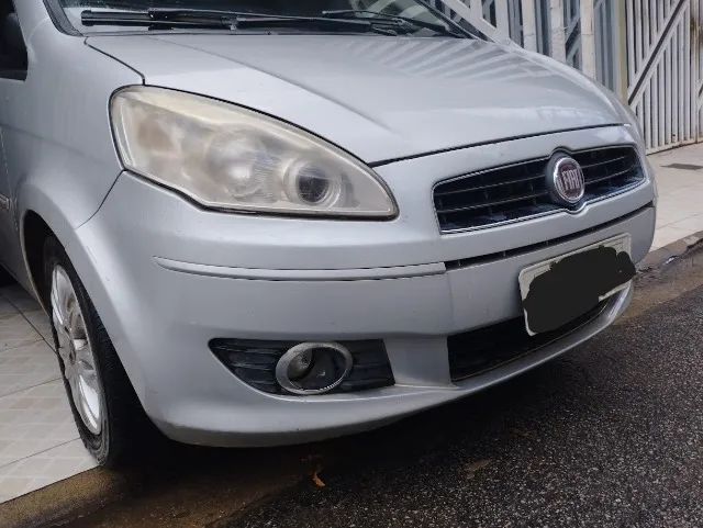 Fiat Idea Attractive 1.4 Fire Flex 8V 5P 2012