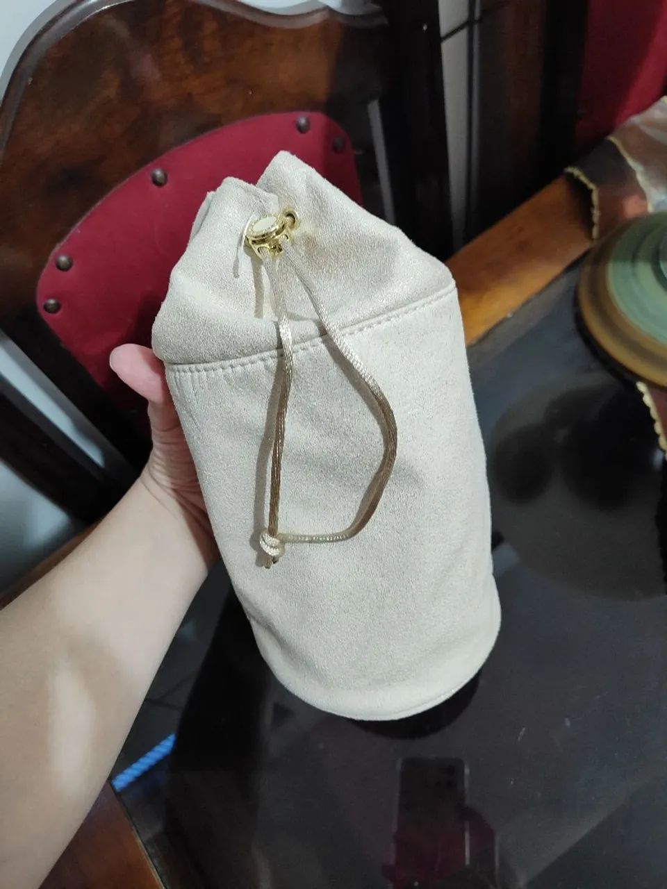 Necessaire Bulgari com brilho no tecido parte superior  - Foto 5