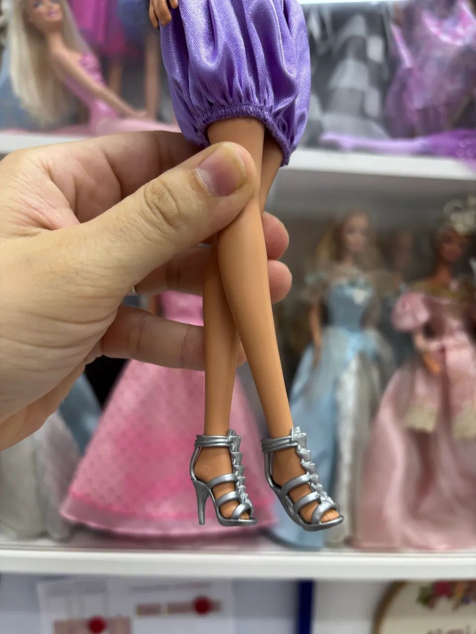 Barbie fashionista roxo - Foto 3