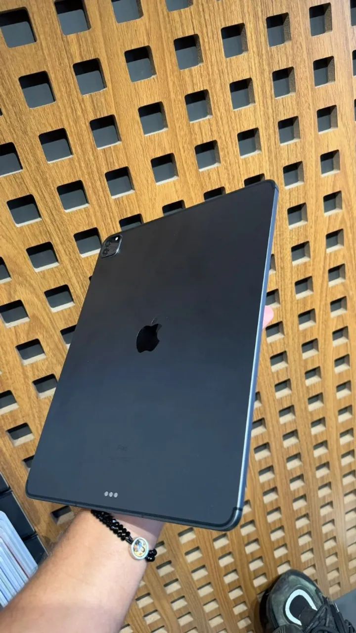 iPad Pro 12.9 M1 128GB 5ª Geração + CELULAR - PENCIL - CASE - CARREGADOR NOVO - Foto 3