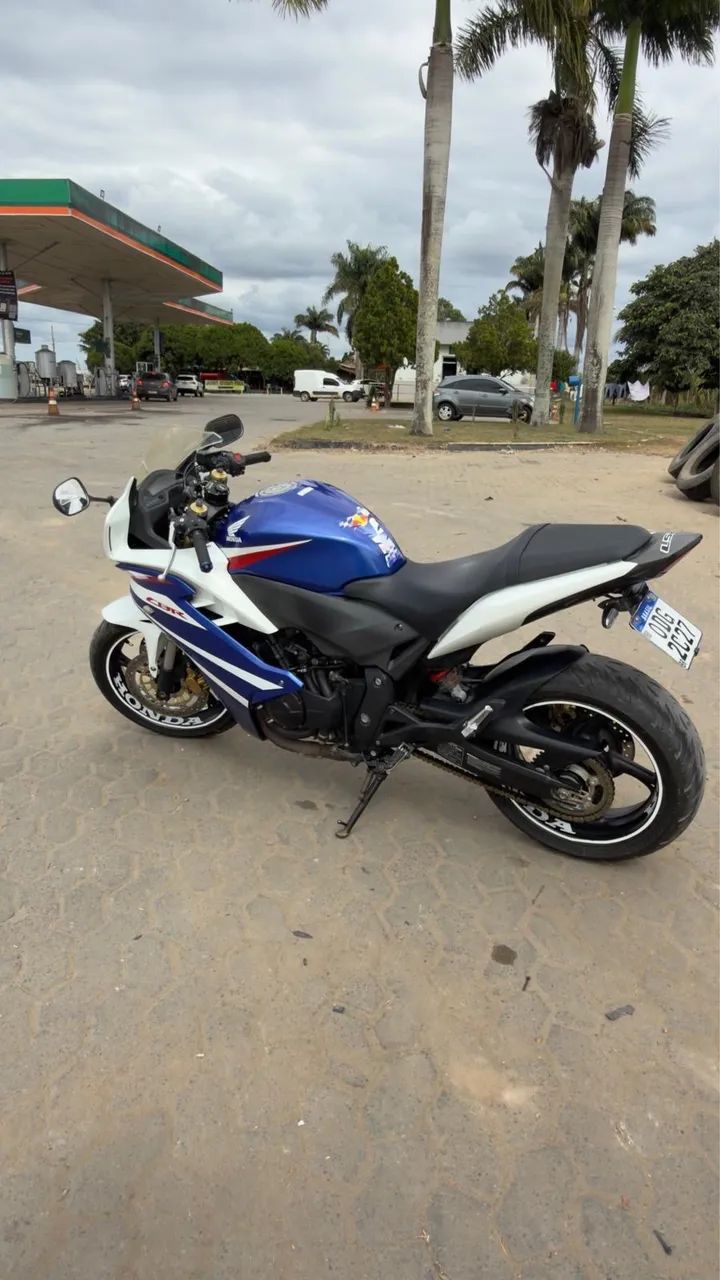 VENDO CBR 600F   - Foto 3
