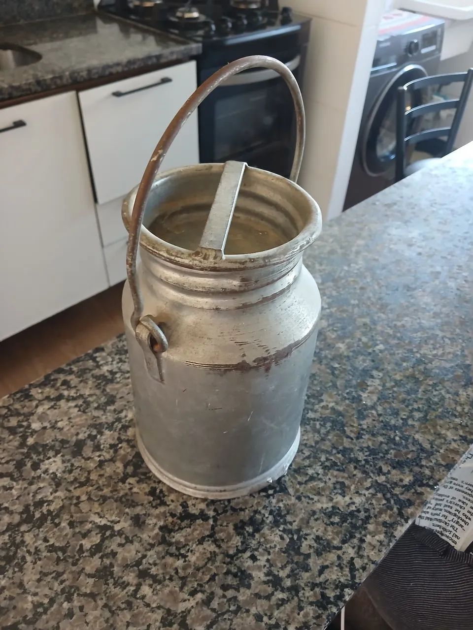 Lata de leite antiga