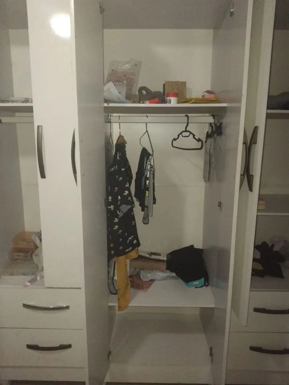 VENDO GUARDA ROUPA - Foto 3