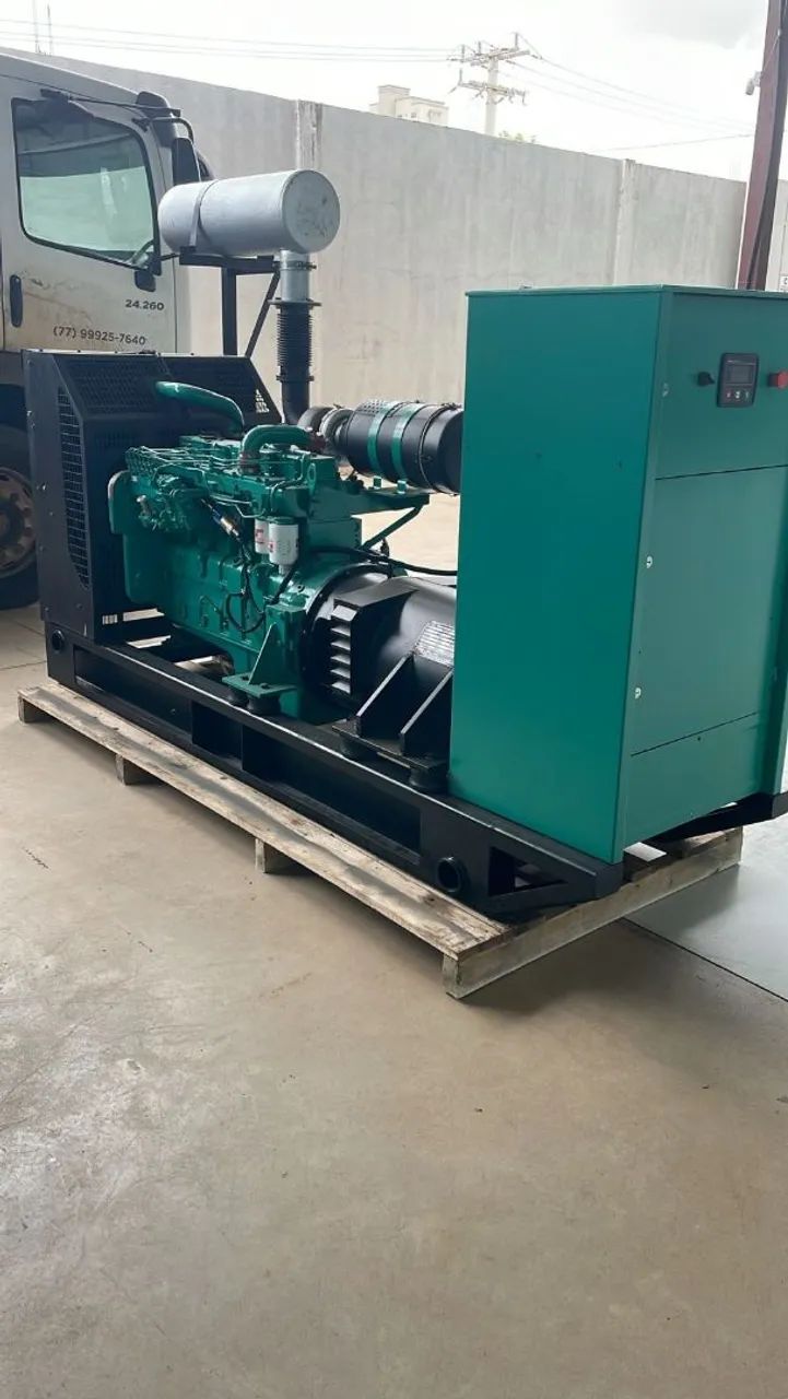 GERADOR DE ENERGIA ABERTO 150 KVA 1800 HRS DE USO  - Foto 5