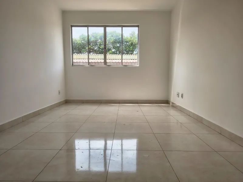 Imperdível oportunidade de compra de apartamento de 3 quartos com suíte e 2 vagas de garag - Foto 5