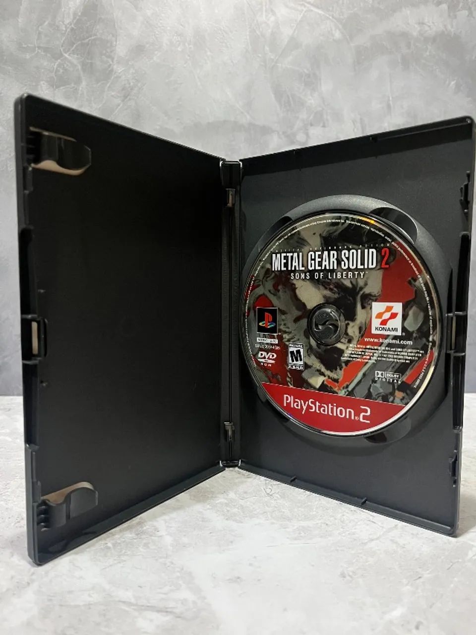 Metal Gear Solid 2 Sons of Liberty Midia Fisica PS2 - Jogos de