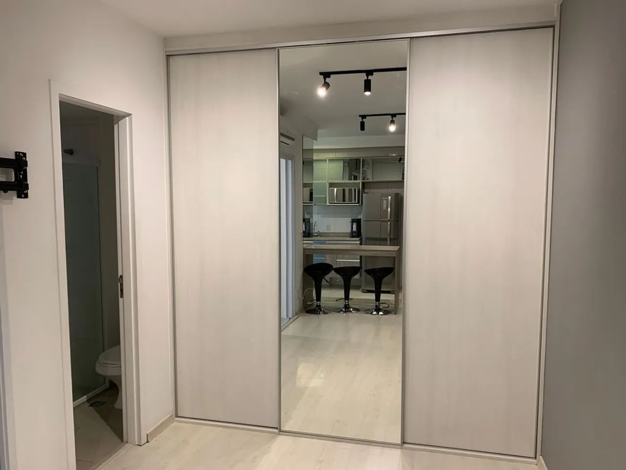 Excelente apto mobiliado studio na Rua Paim 285 - Foto 4