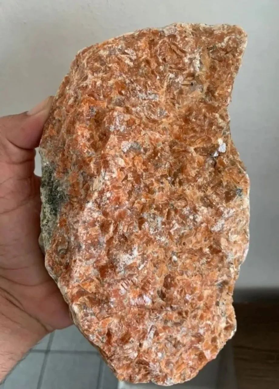 Calcita Laranja da Bahia com 1kg673g e 18,5 cm - Foto 2