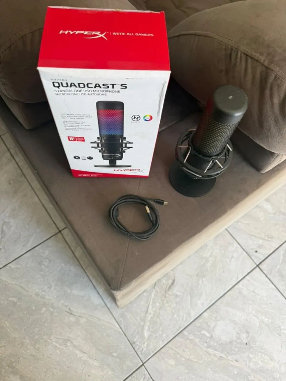 Microfone HyperX QuadCast S RGB USB - 4 padrões polares