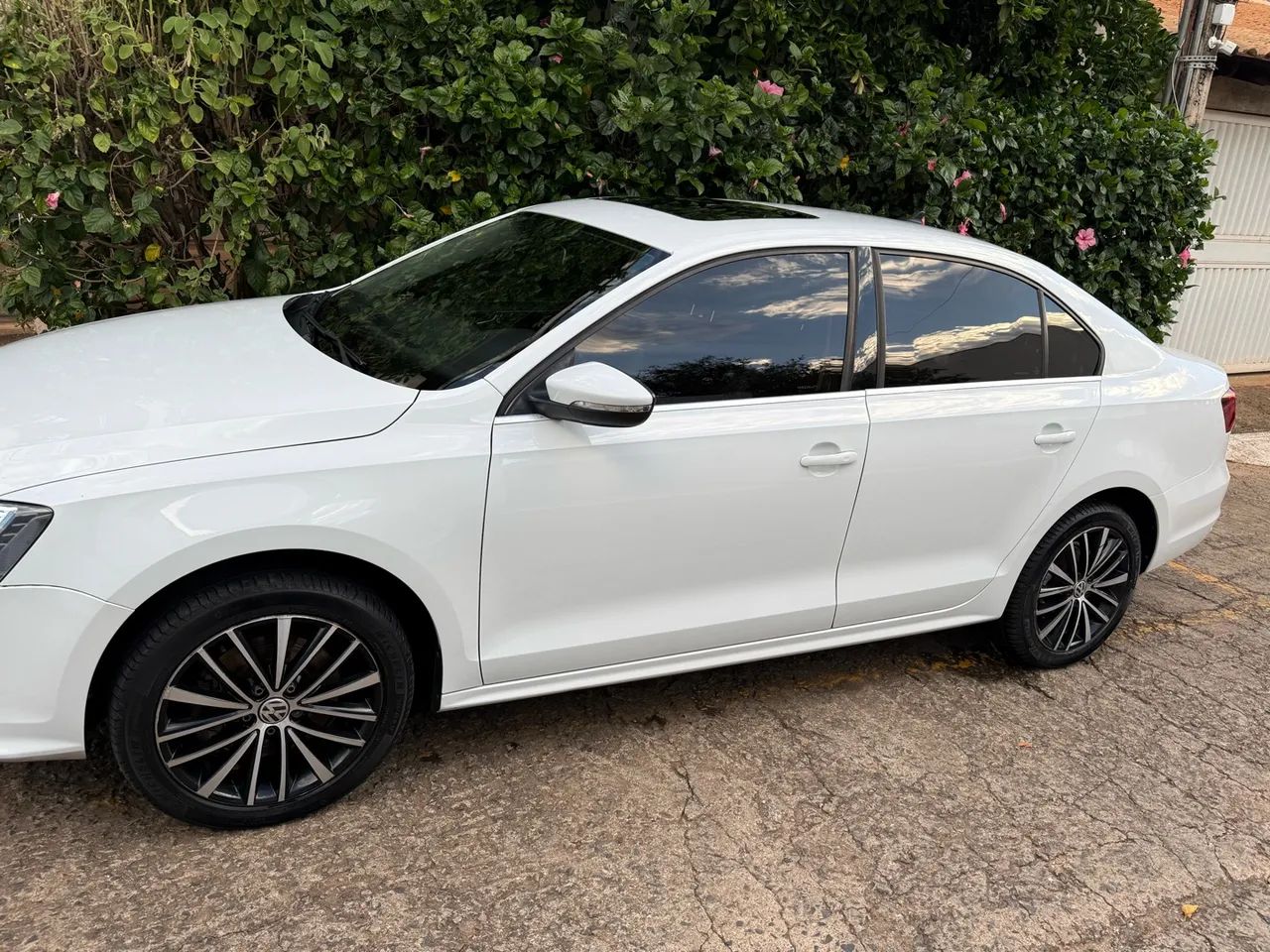 Volkswagen Jetta HIGHLINE 2.0 TSI 16V 4P TIPTRONIC 2017