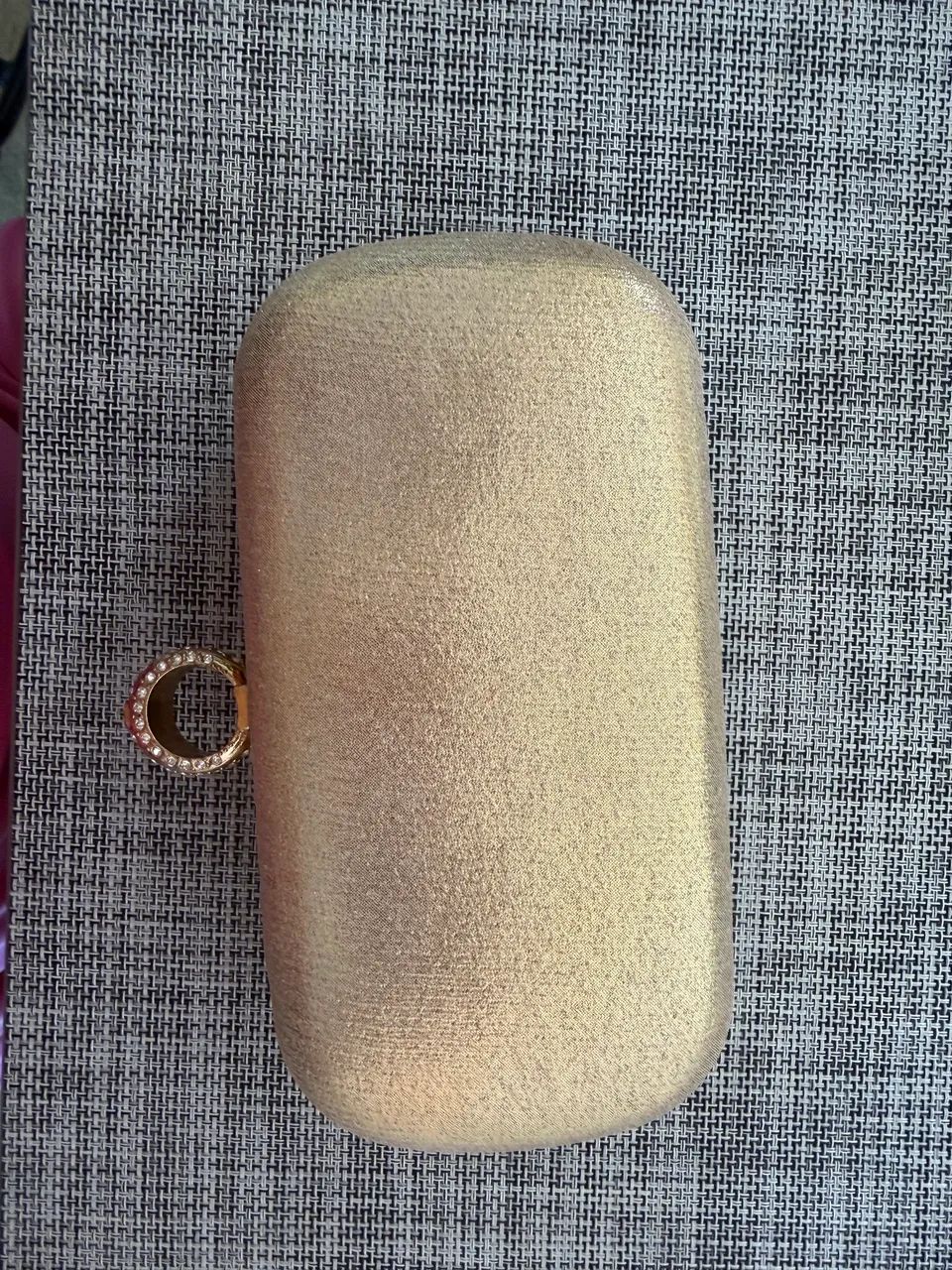 Bolsa de mão dourada NOVA - Foto 5
