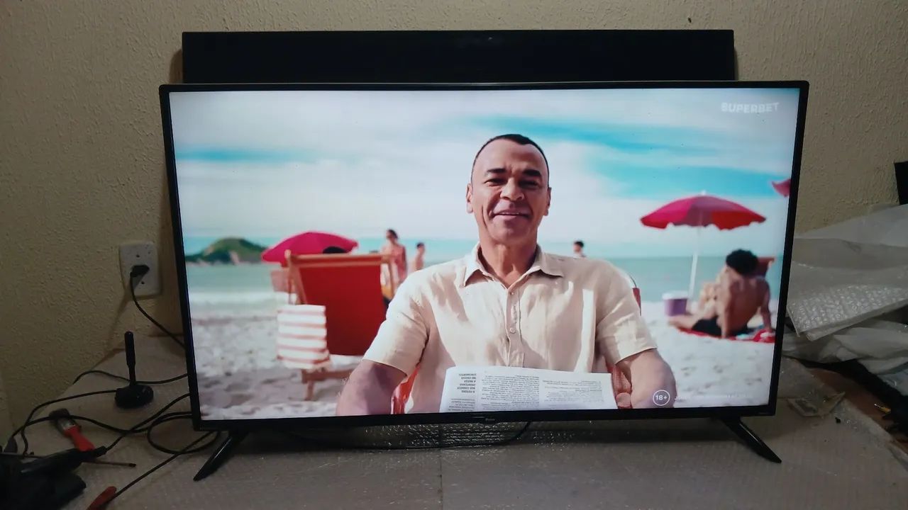 Smart tv Roku Philco 32 polegadas  - Foto 4