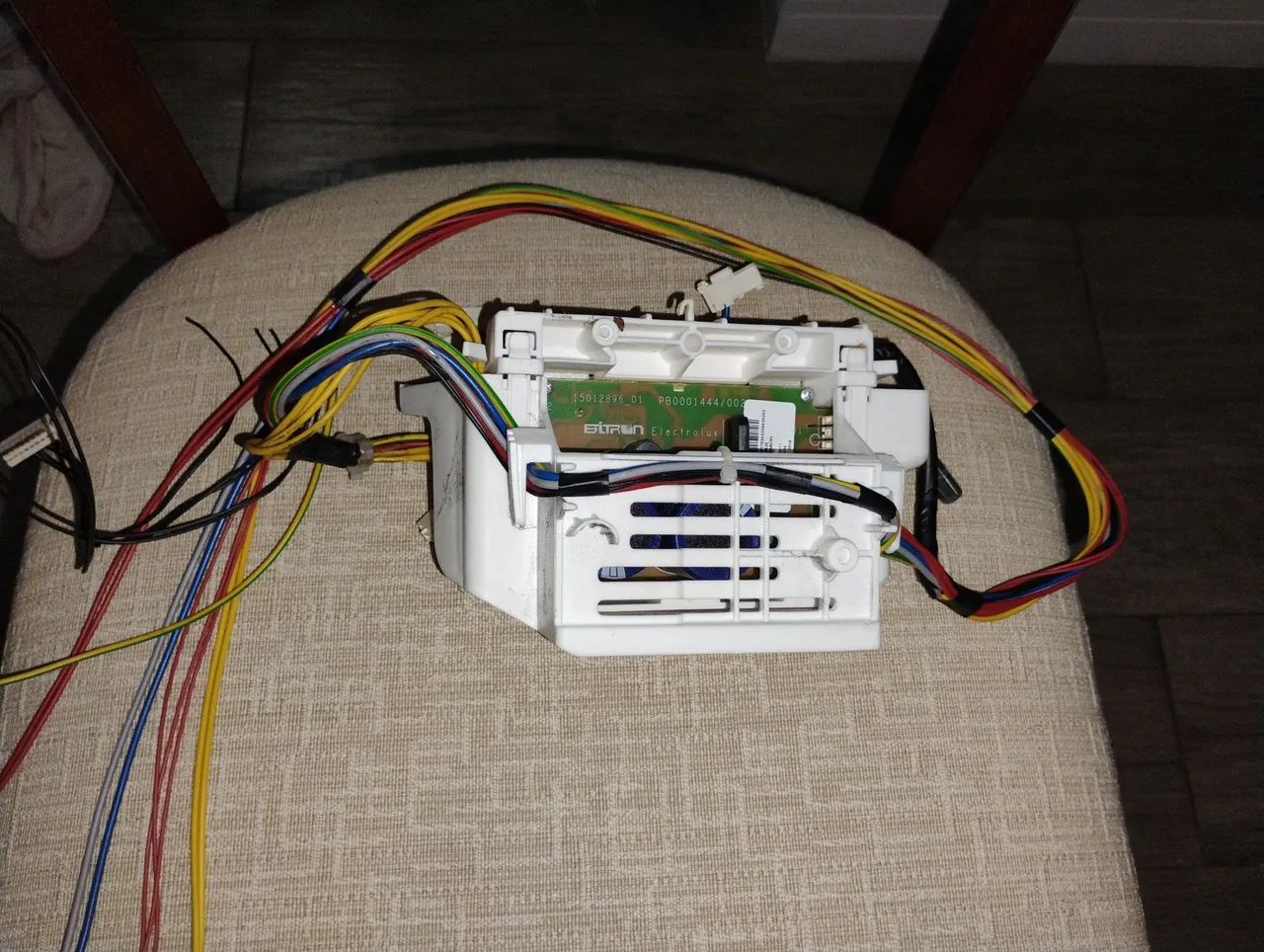 Motor lavadora Electrolux LFE11 funcionando. - Foto 4