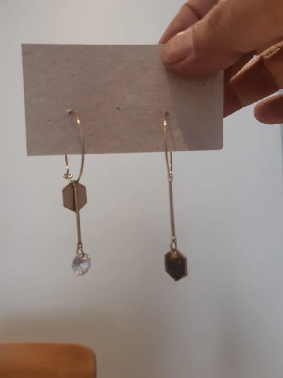 Pares de Brincos prata e dourado - Foto 3