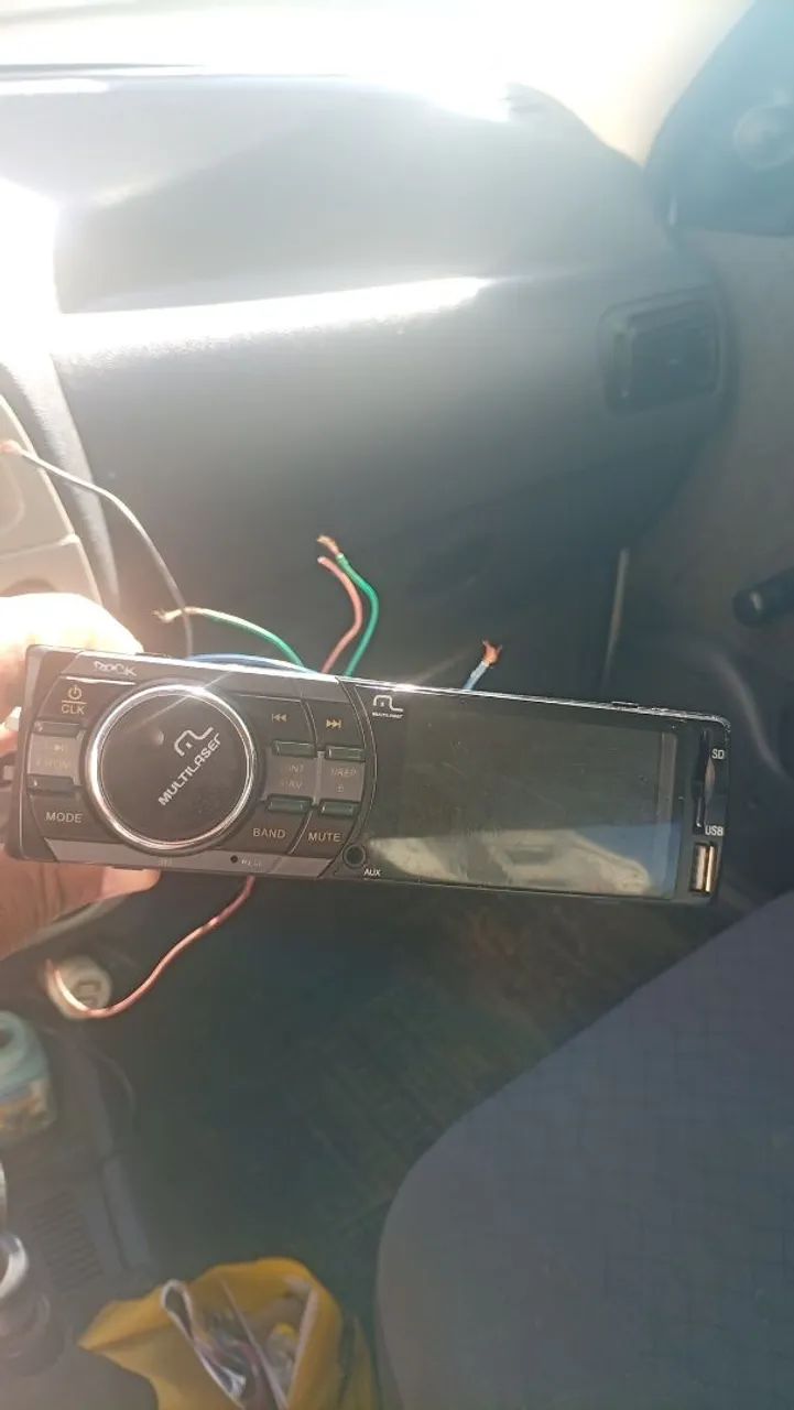 Rádio automotivo 