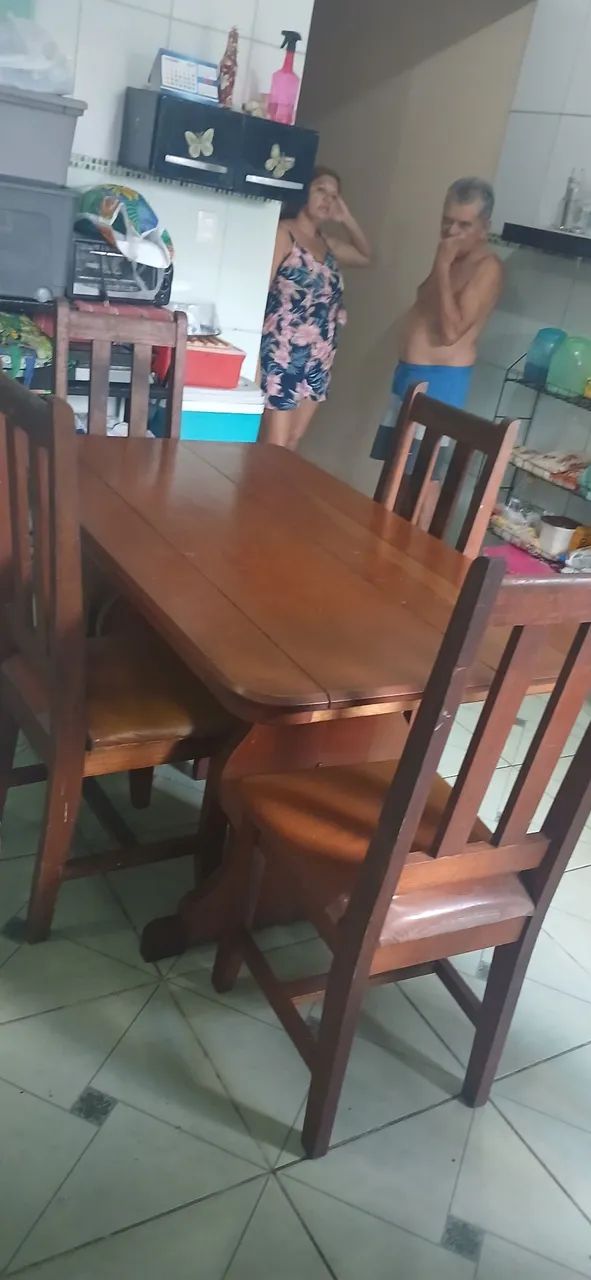 Mesa de angelim 