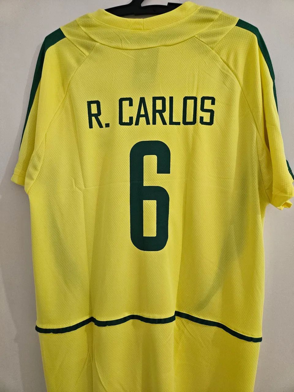 Camisa do Brasil 2002 Retrô Amarela Roberto Carlos - Foto 4