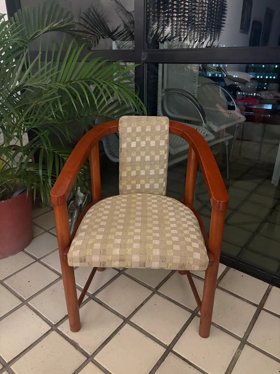 Dupla de cadeiras vintage madeira 