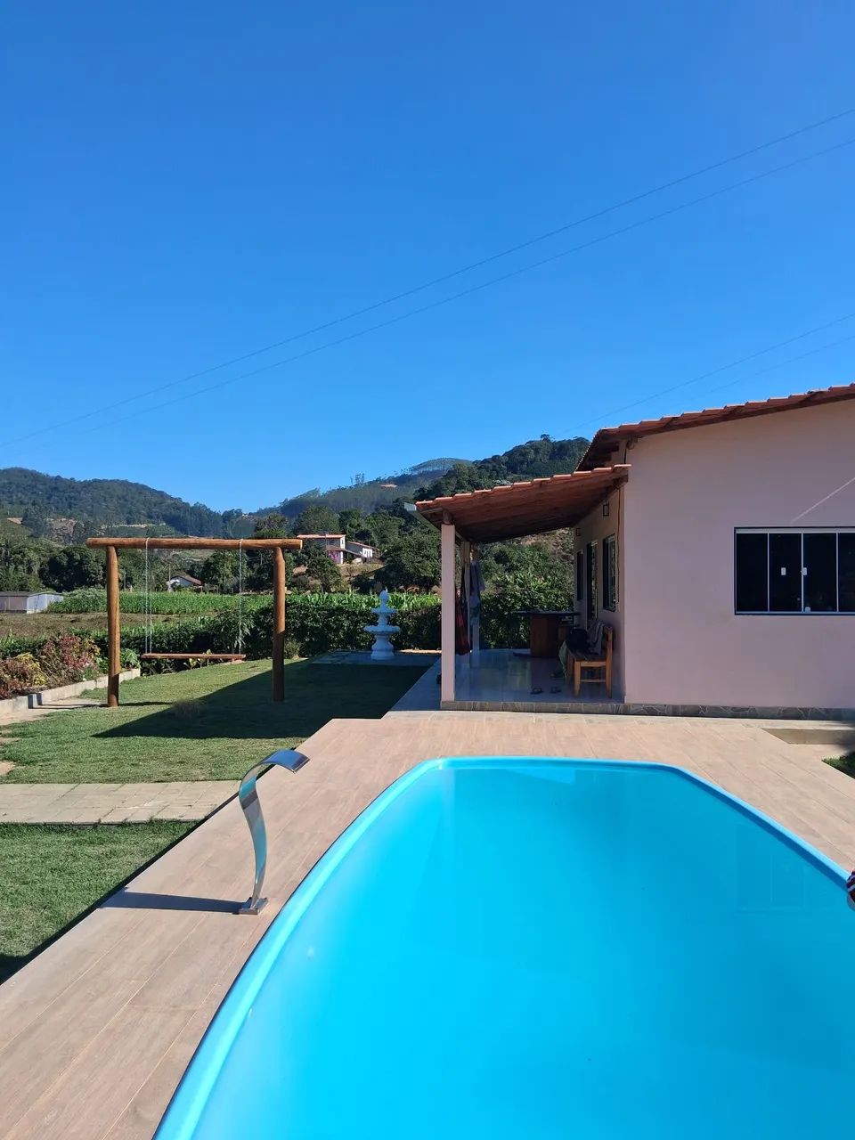 Alugo casa mobiliada pra temporada 