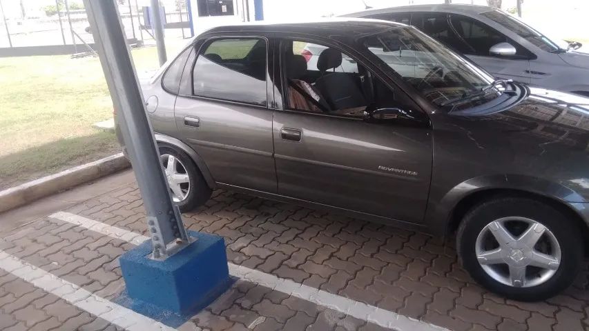 Chevrolet Classic Classic ADVANTAGE 1.0 VHC FlexPower 4p 2014