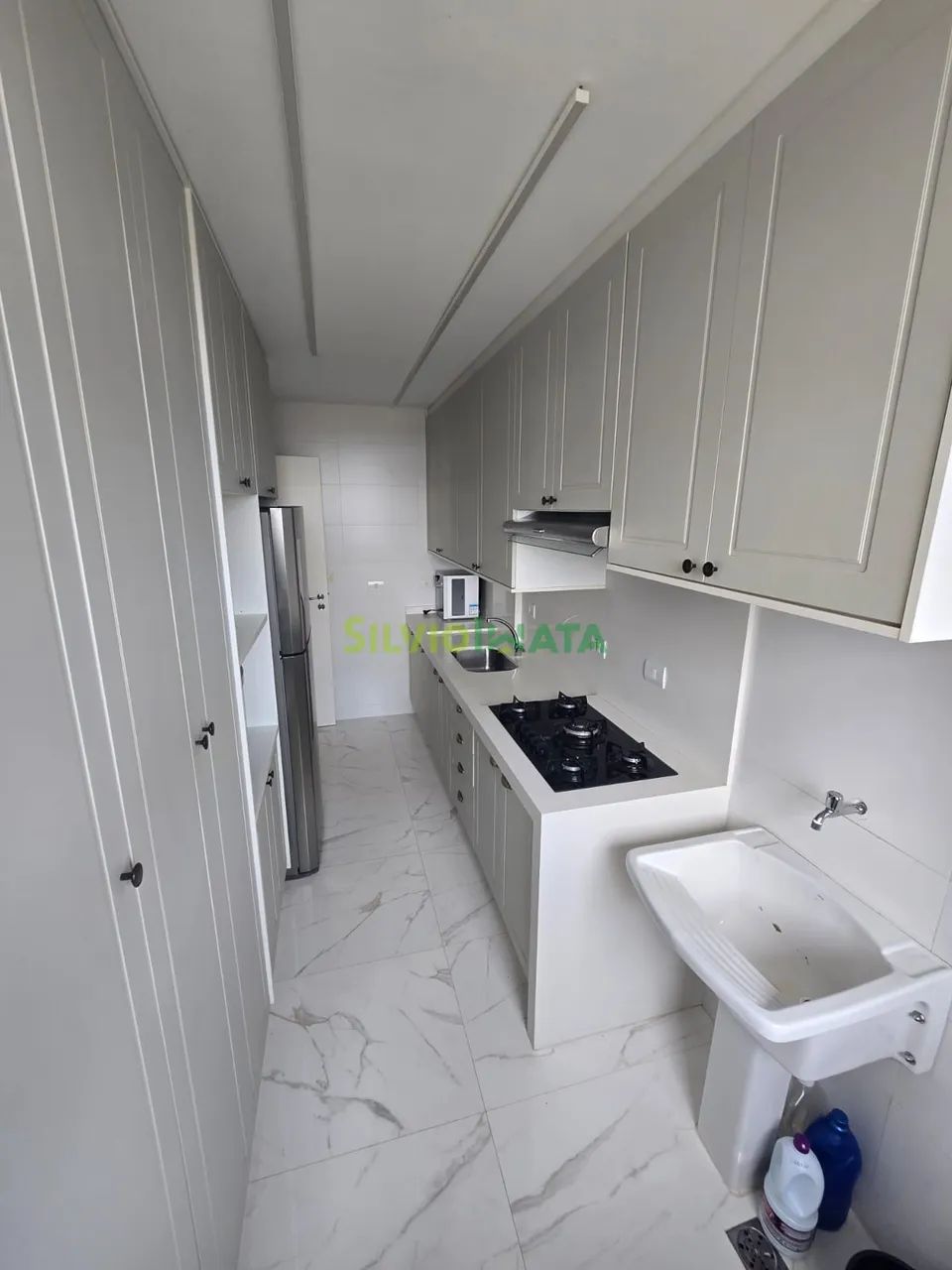 Apartamento à Venda no Edifício Gran Art | Zona 01 | 3 Quartos | 1 Suíte - Foto 2