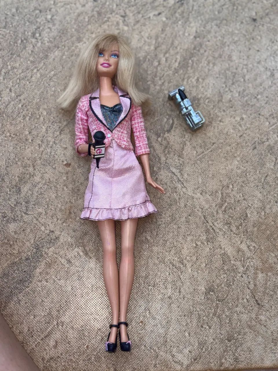 Barbie jornalista - Foto 3