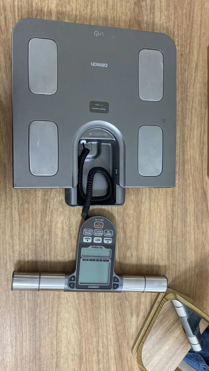balança digital de bioimpedância omrom - Foto 2
