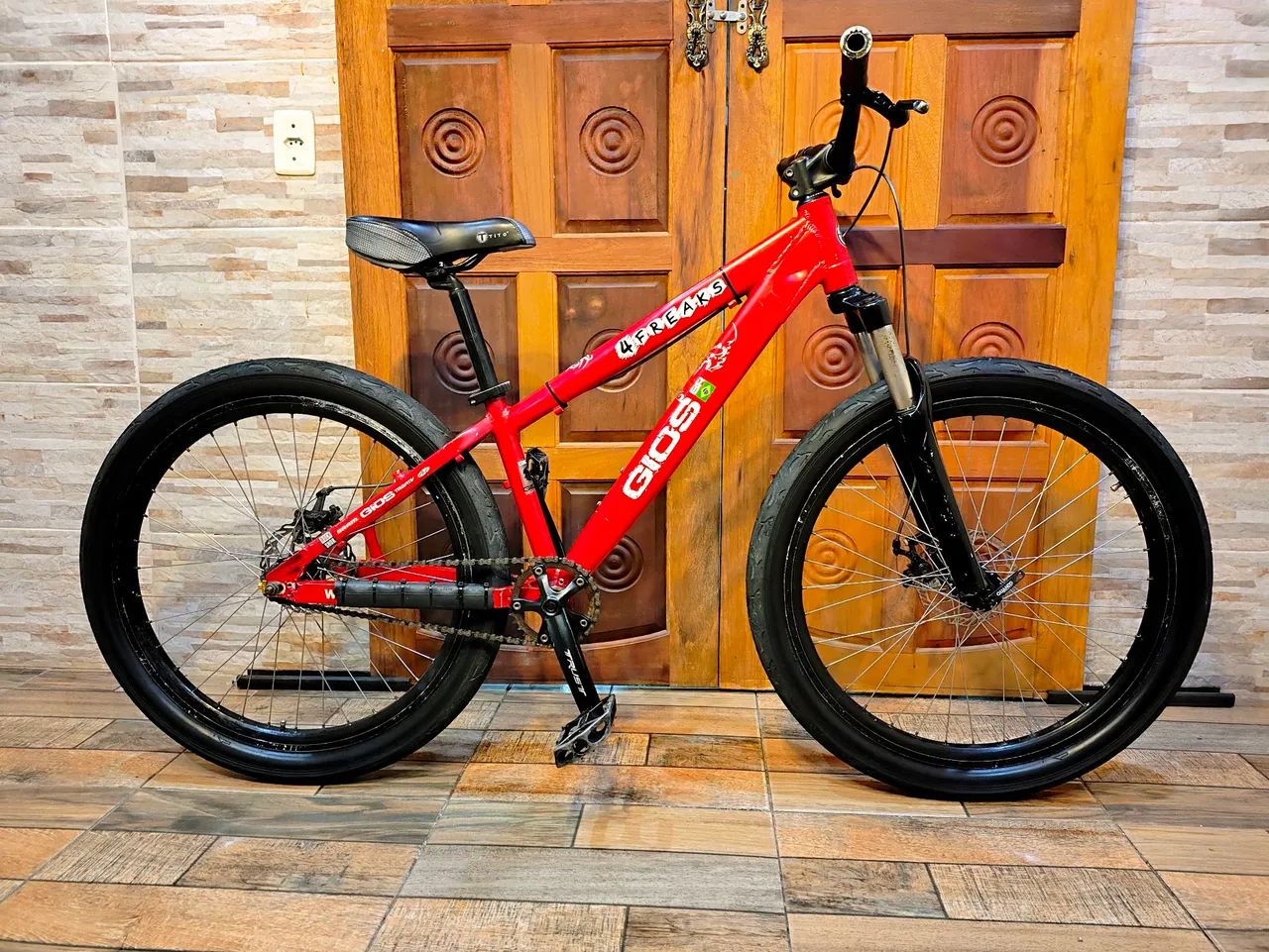 Gios 4 Freaks 