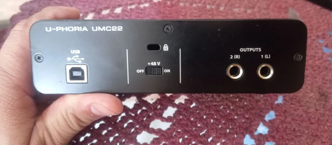 Vendo PLACA DE ÁUDIO U-PHORIA UMC22 - Foto 3