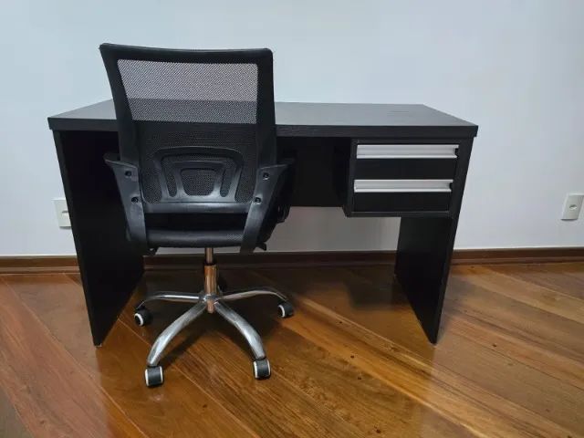 Mesa de Escritório em MDF 1.20 x 50 x 77 - Foto 5