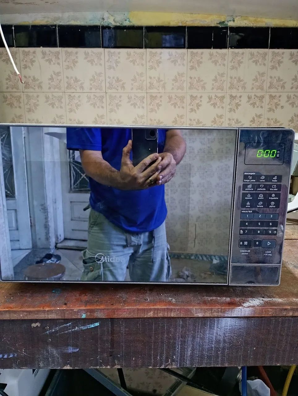 Microondas Midea 20 litros