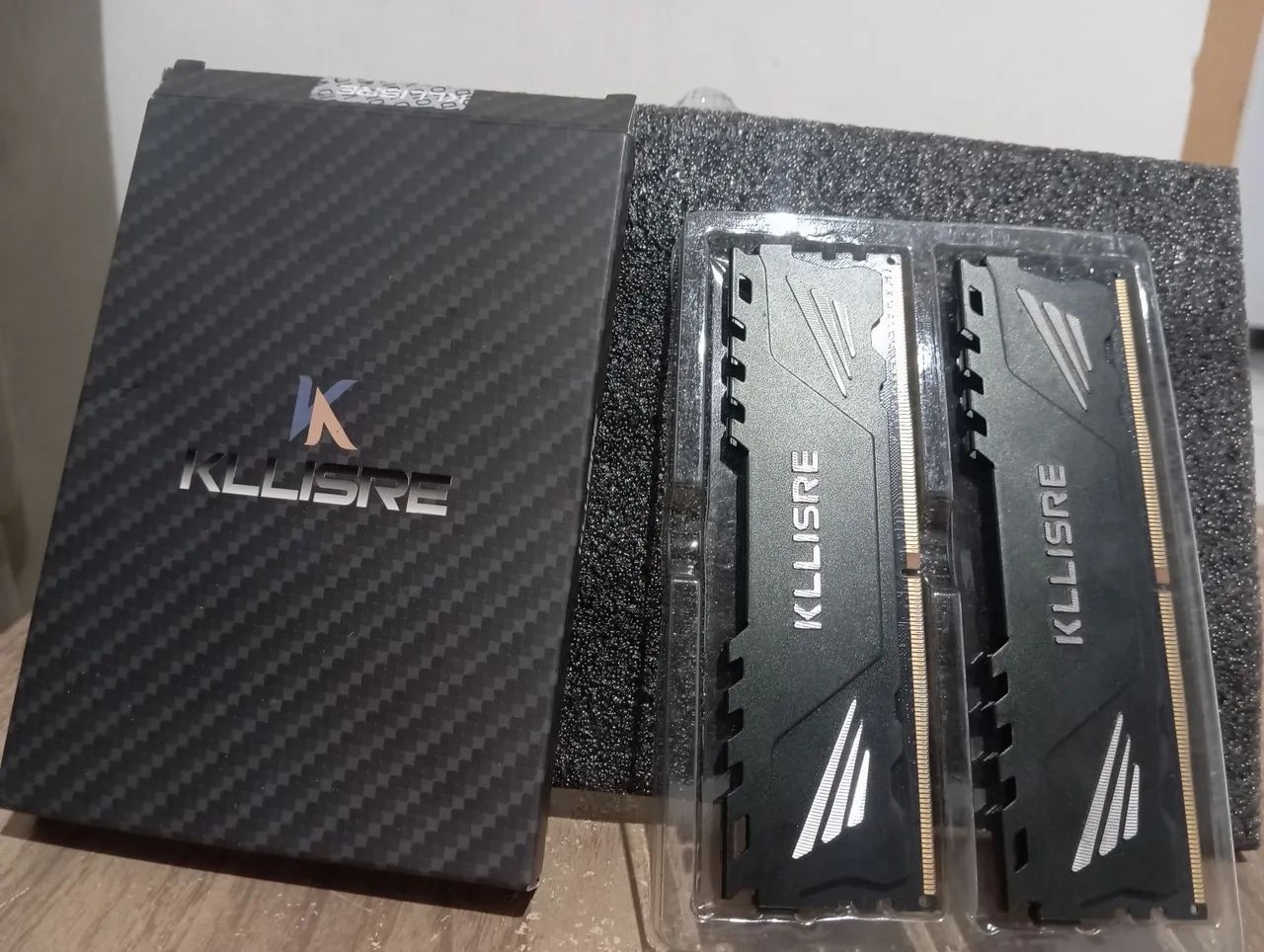 Vendo Memória ram kllisre 8gb cada 