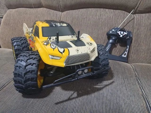 Automodelo Monster 1/10 troco