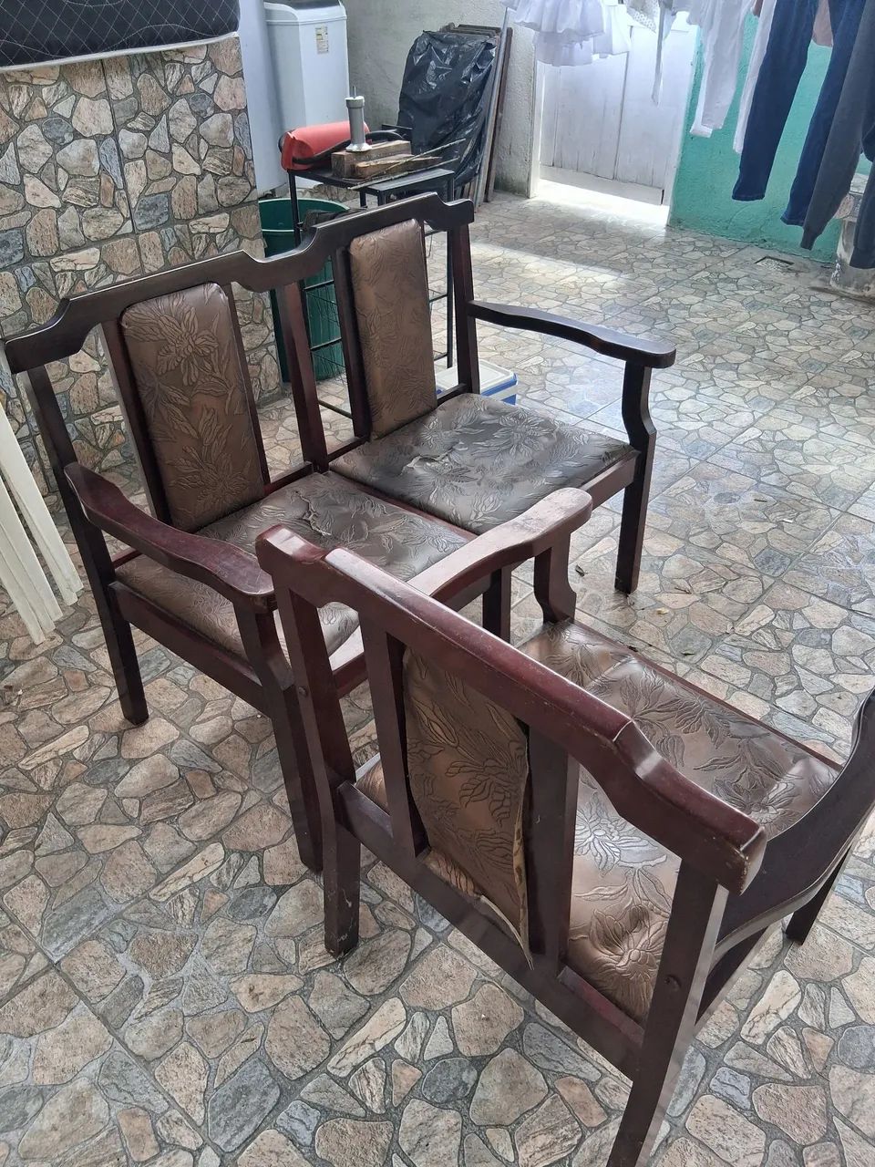Vendo jogo de poltrona colonial  - Foto 3