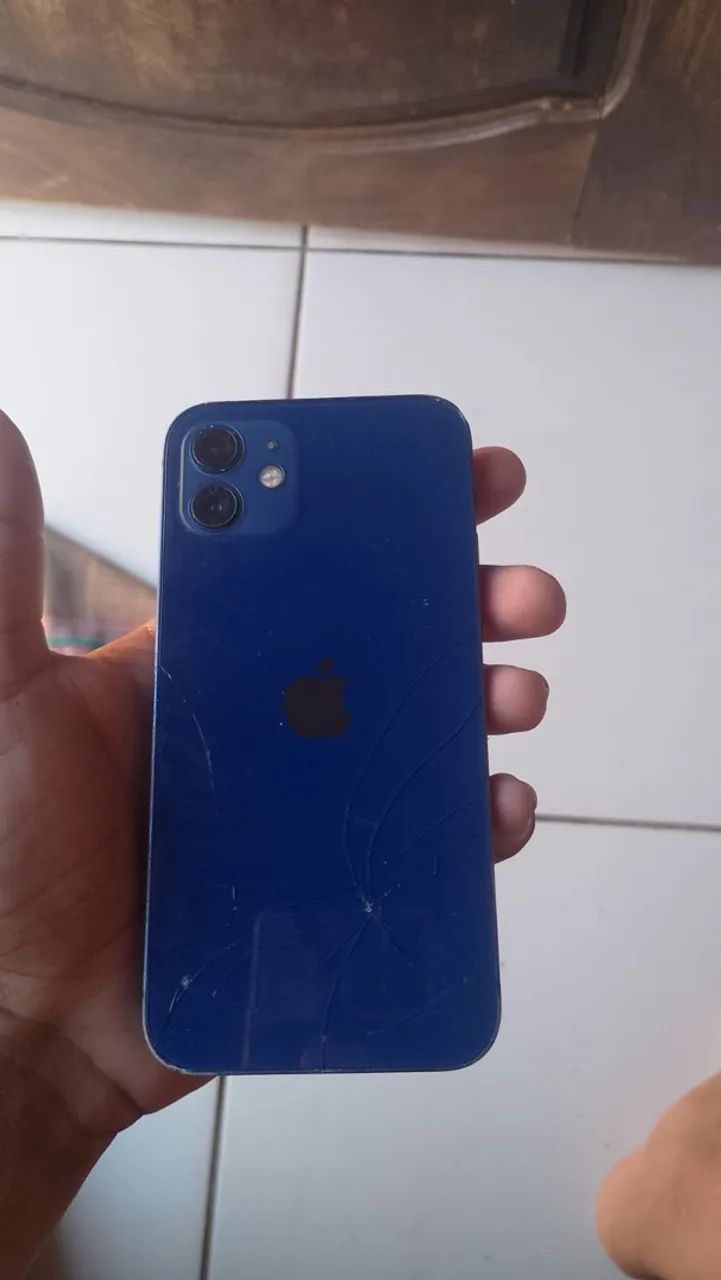 Vendo esse meu iPhone 12 de 128gb - Foto 3