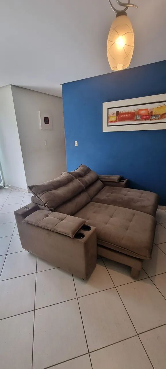 Sofa retrátil 2 lugares com carregador usb