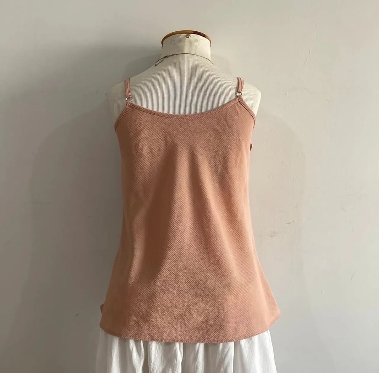 Blusa de alcinha com babado - Foto 4