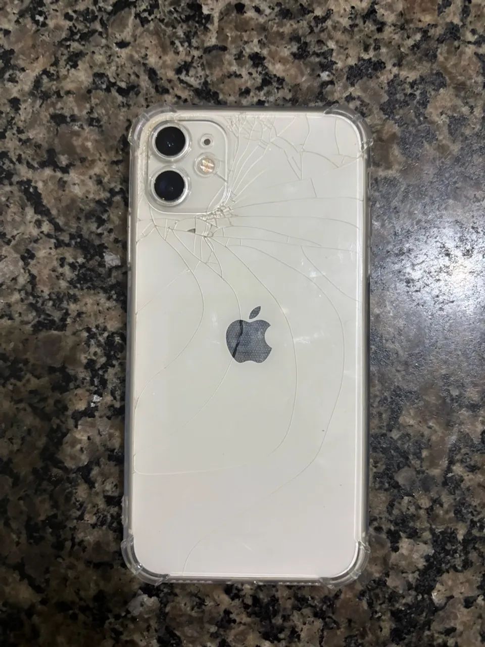 iPhone 11 - Foto 2